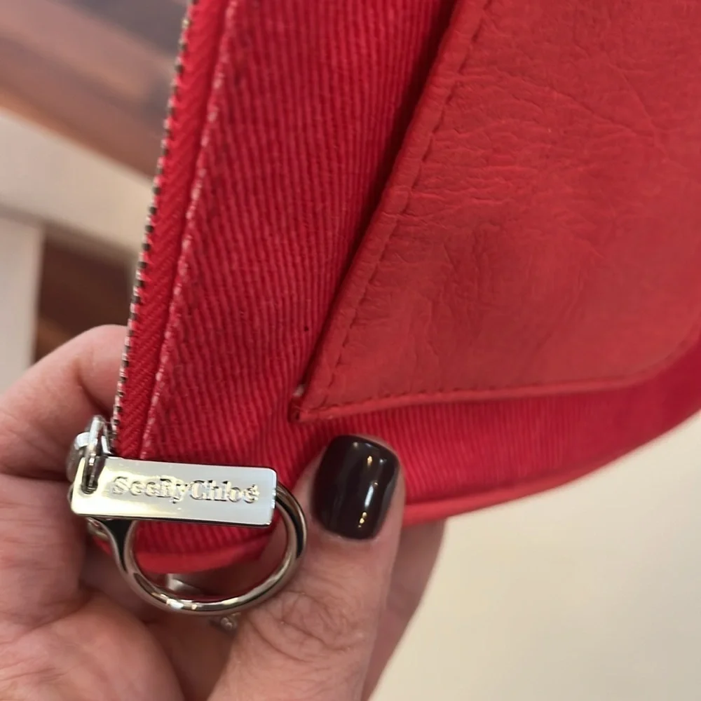CHLOE make up pouch